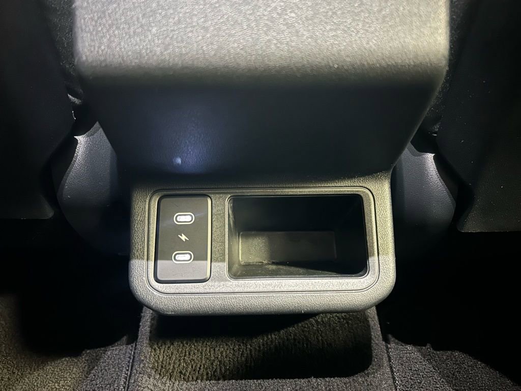 Used 2025 Kia K4 LXS image 19