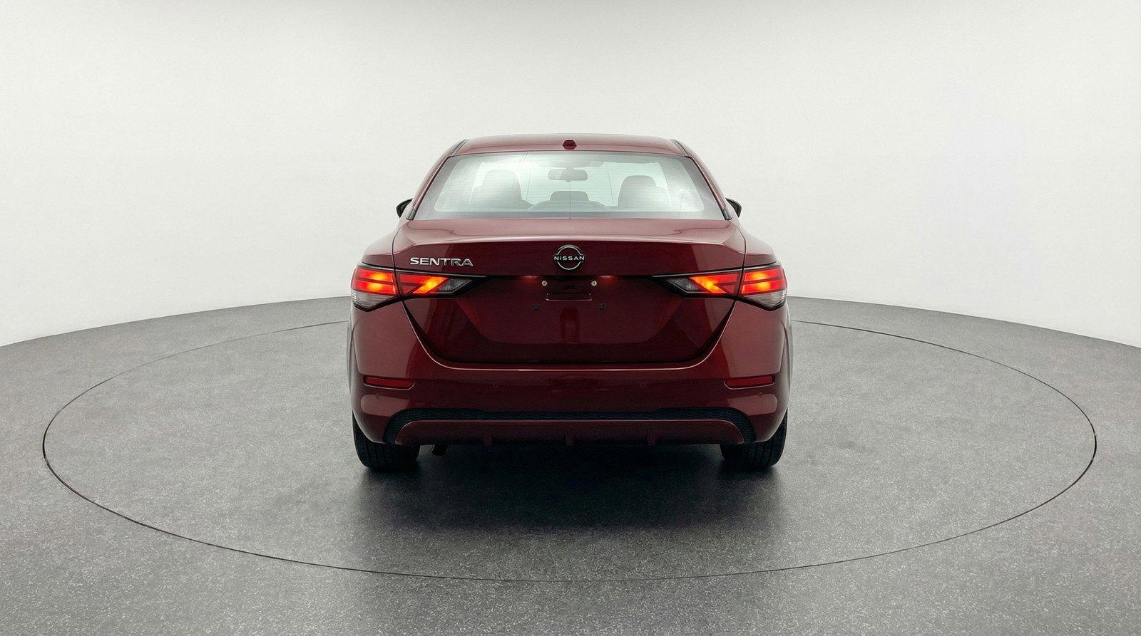 Used 2025 Nissan Sentra SV image 7