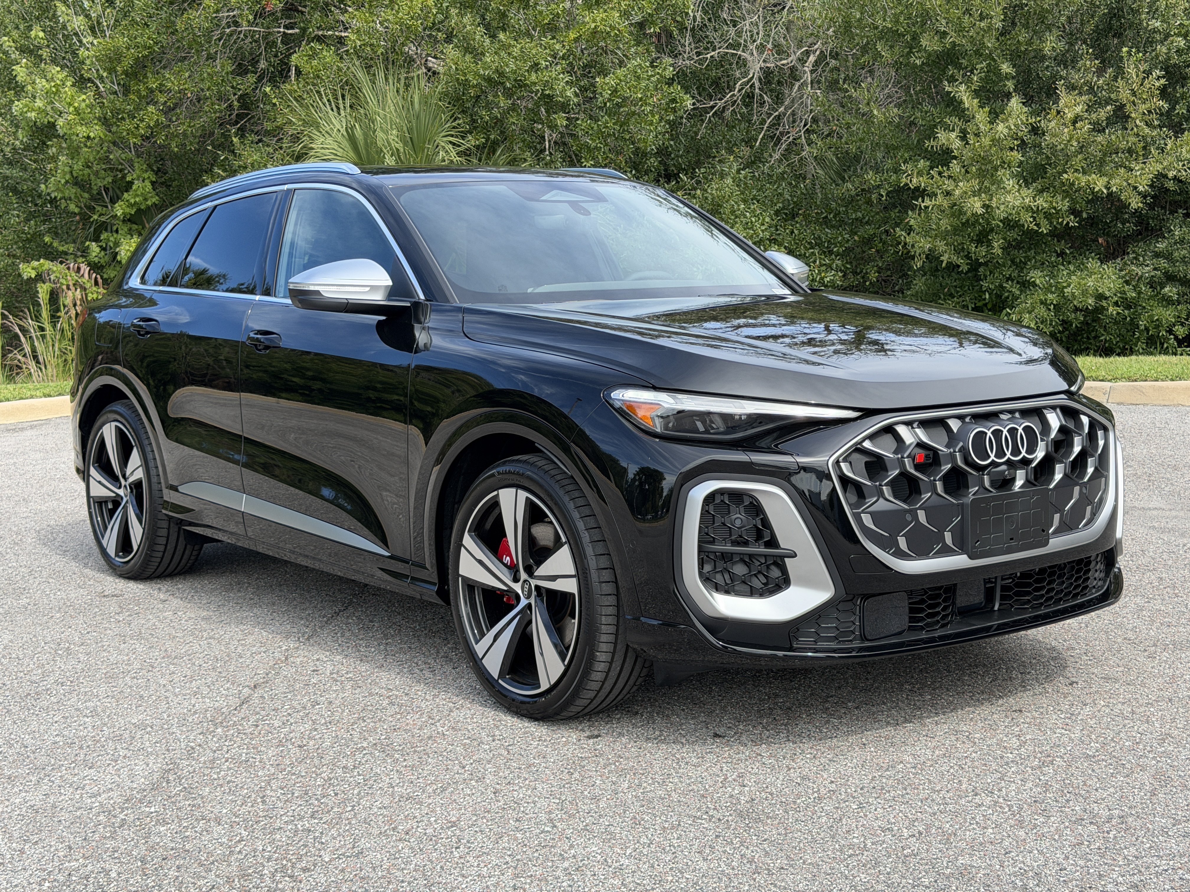 New 2026 Audi SQ5 Prestige