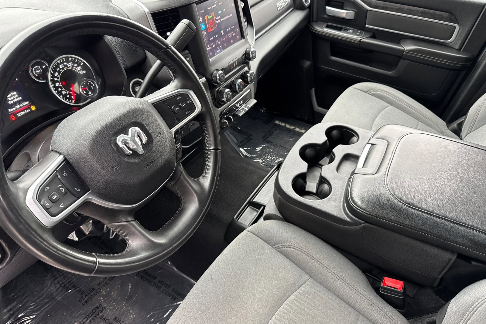 Used 2024 RAM 3500 Big Horn image 9