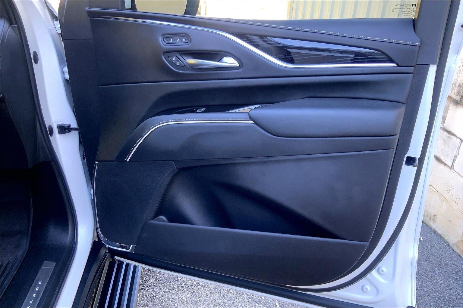 Certified 2023 Cadillac Escalade V AWD/4WD image 27