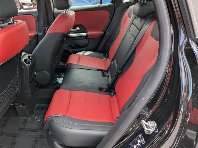 Used 2022 Mercedes-Benz GLA 45 AMG 4MATIC image 27