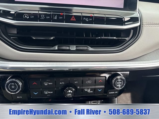 Used 2024 Jeep Compass Limited AWD/4WD image 24