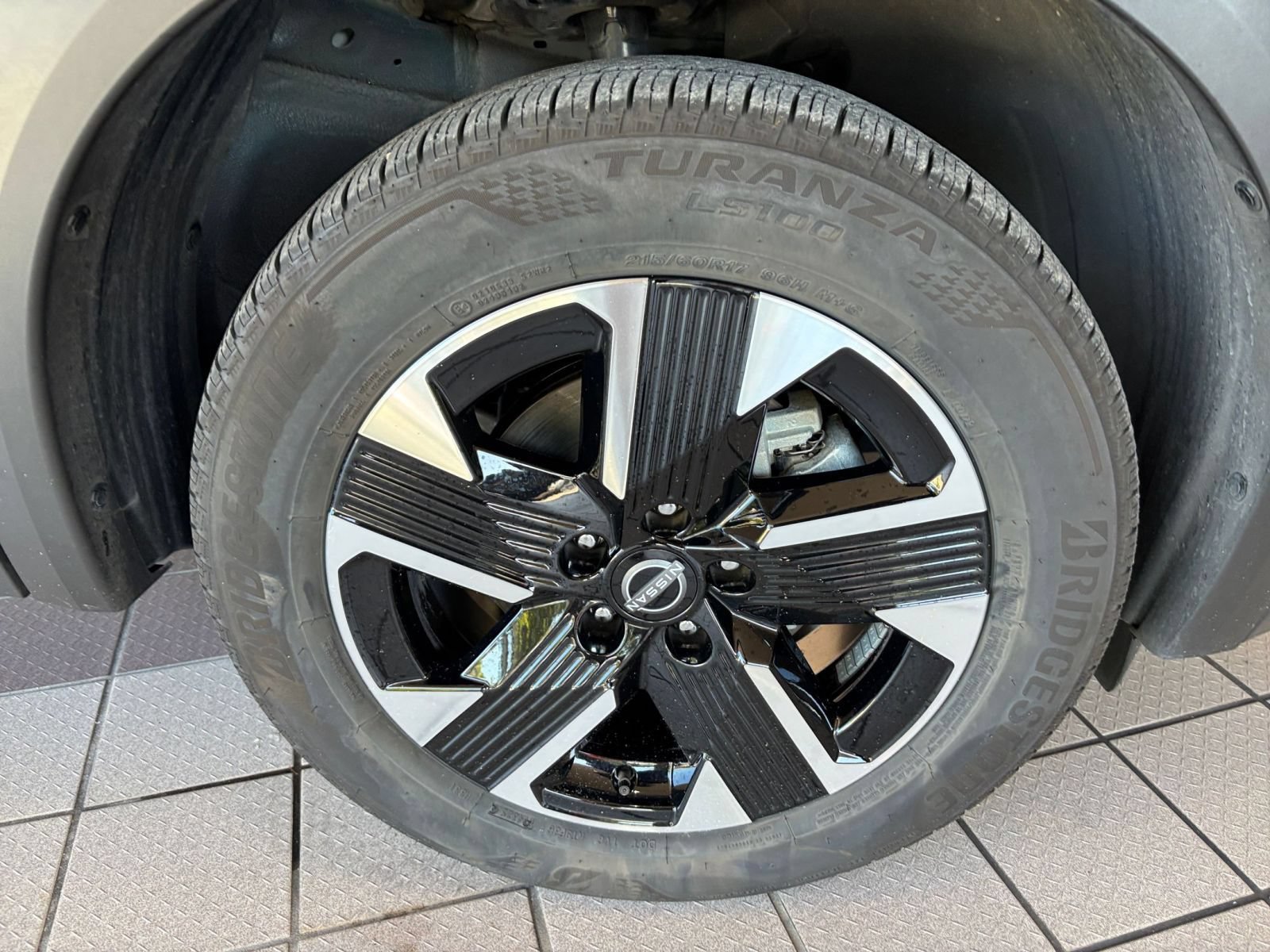 Used 2026 Nissan Kicks SV w/ Cold Weather Package AWD/4WD image 29