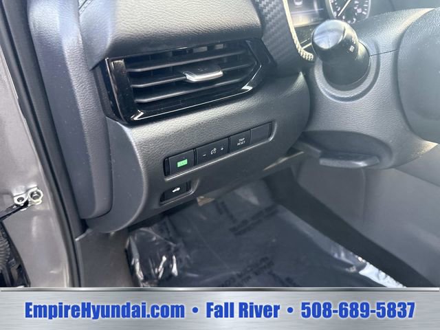 Used 2024 Nissan Sentra SV FWD image 20