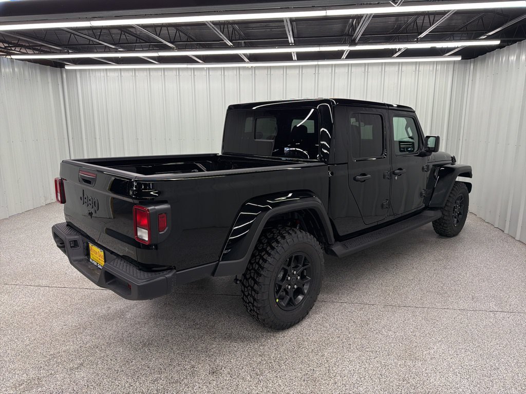 New 2026 Jeep Gladiator Sport AWD/4WD image 5