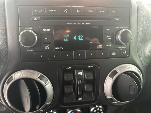 Used 2016 Jeep Wrangler Unlimited Sport w/ Quick Order Package 24S AWD/4WD image 10