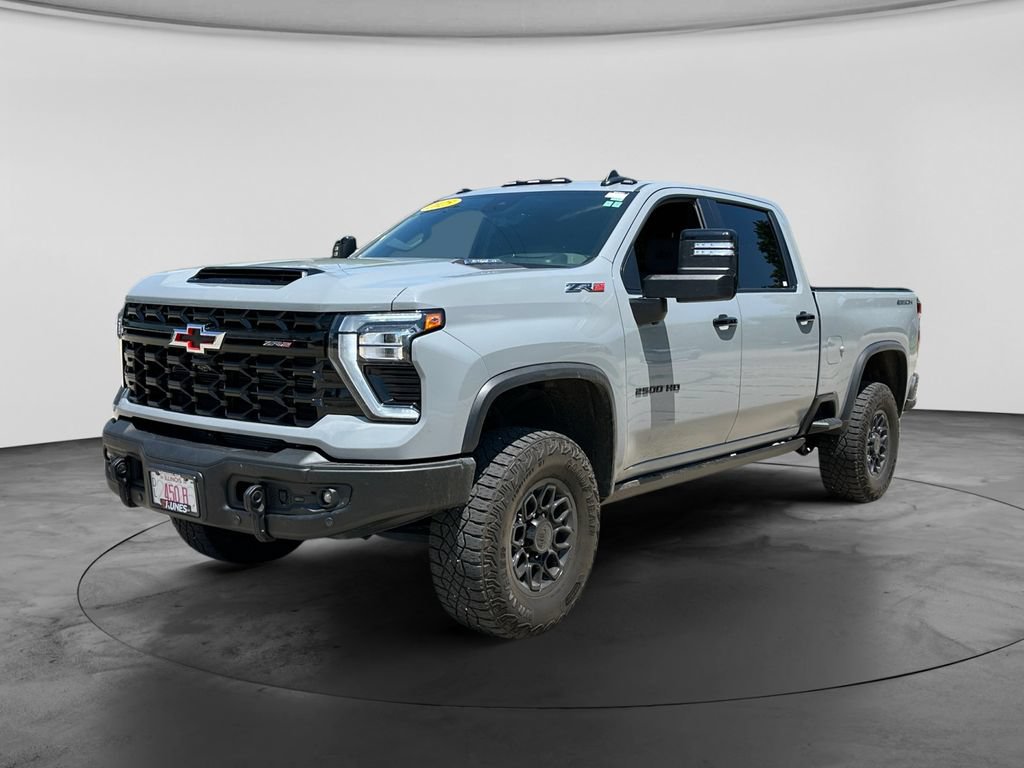 Used 2025 Chevrolet Silverado 2500 ZR2 w/ ZR2 Bison Edition AWD/4WD image 4