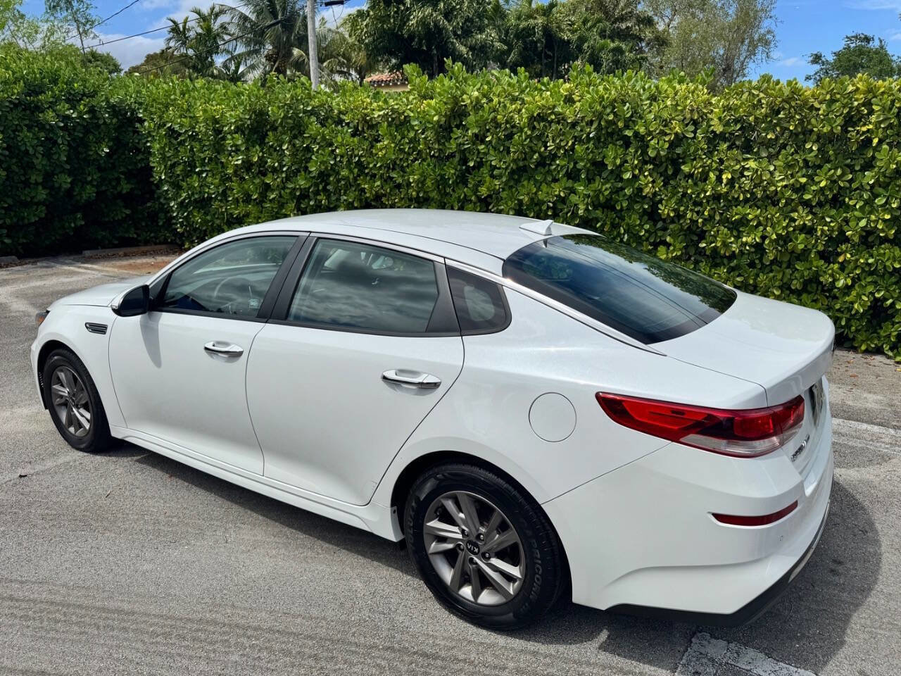Used 2020 Kia Optima LX FWD image 7