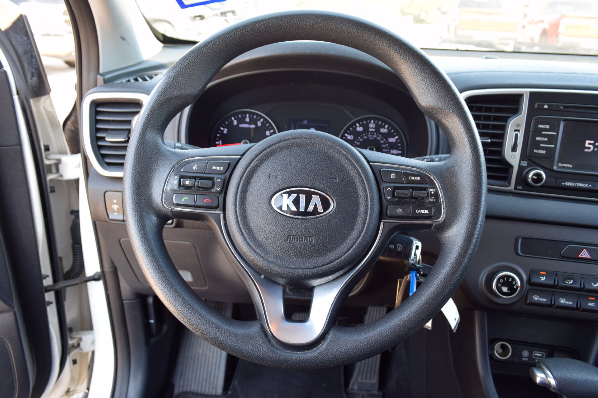 Used 2017 Kia Sportage LX FWD image 6