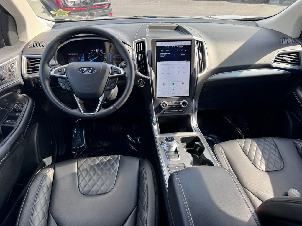 Used 2024 Ford Edge Titanium image 6