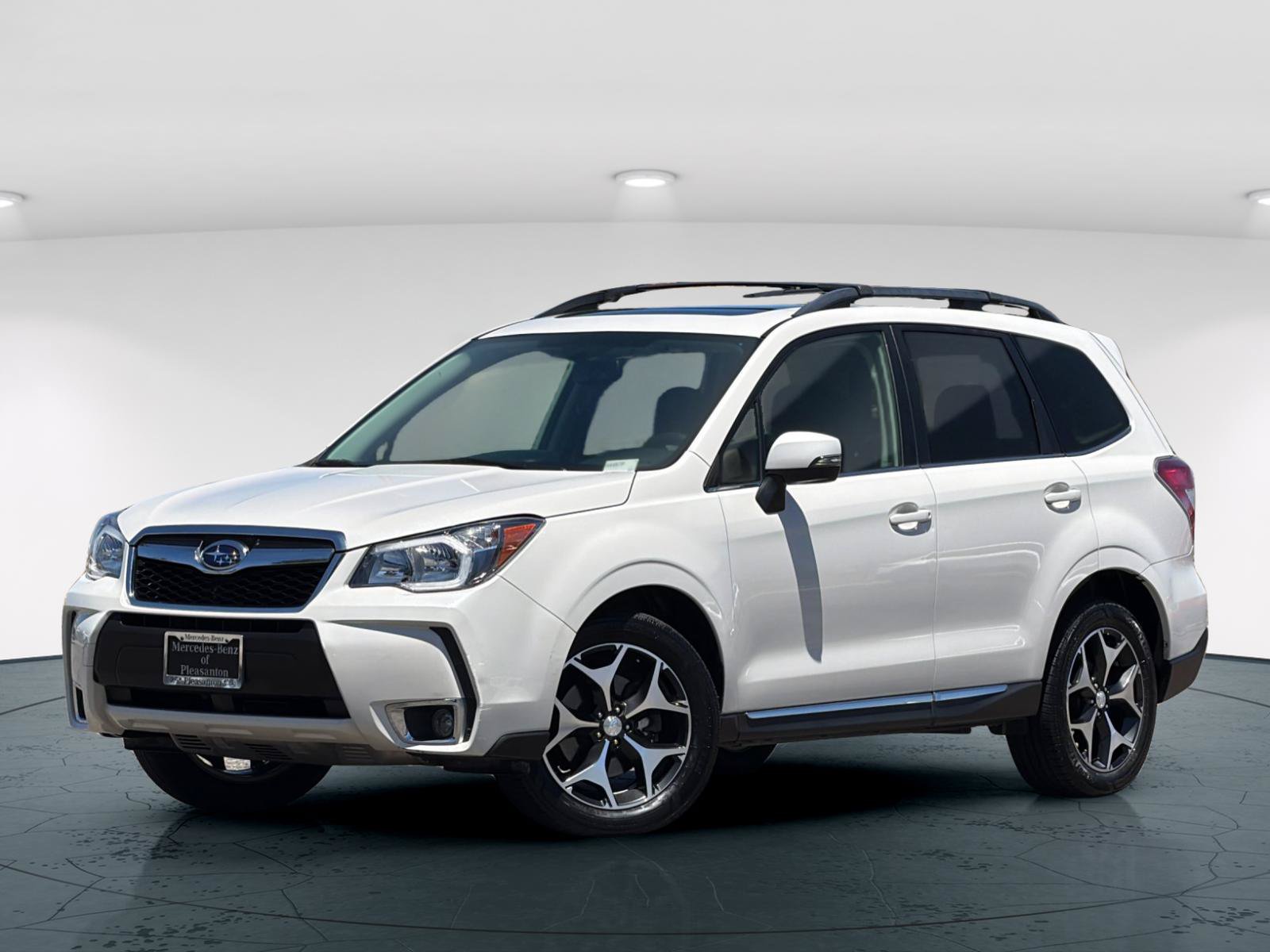 Used 2016 Subaru Forester 2.0XT Touring w/ Eyesight & Navigation System AWD/4WD image 2
