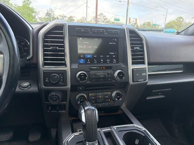 Used 2017 Ford F150 Platinum w/ Equipment Group 701A Luxury image 13