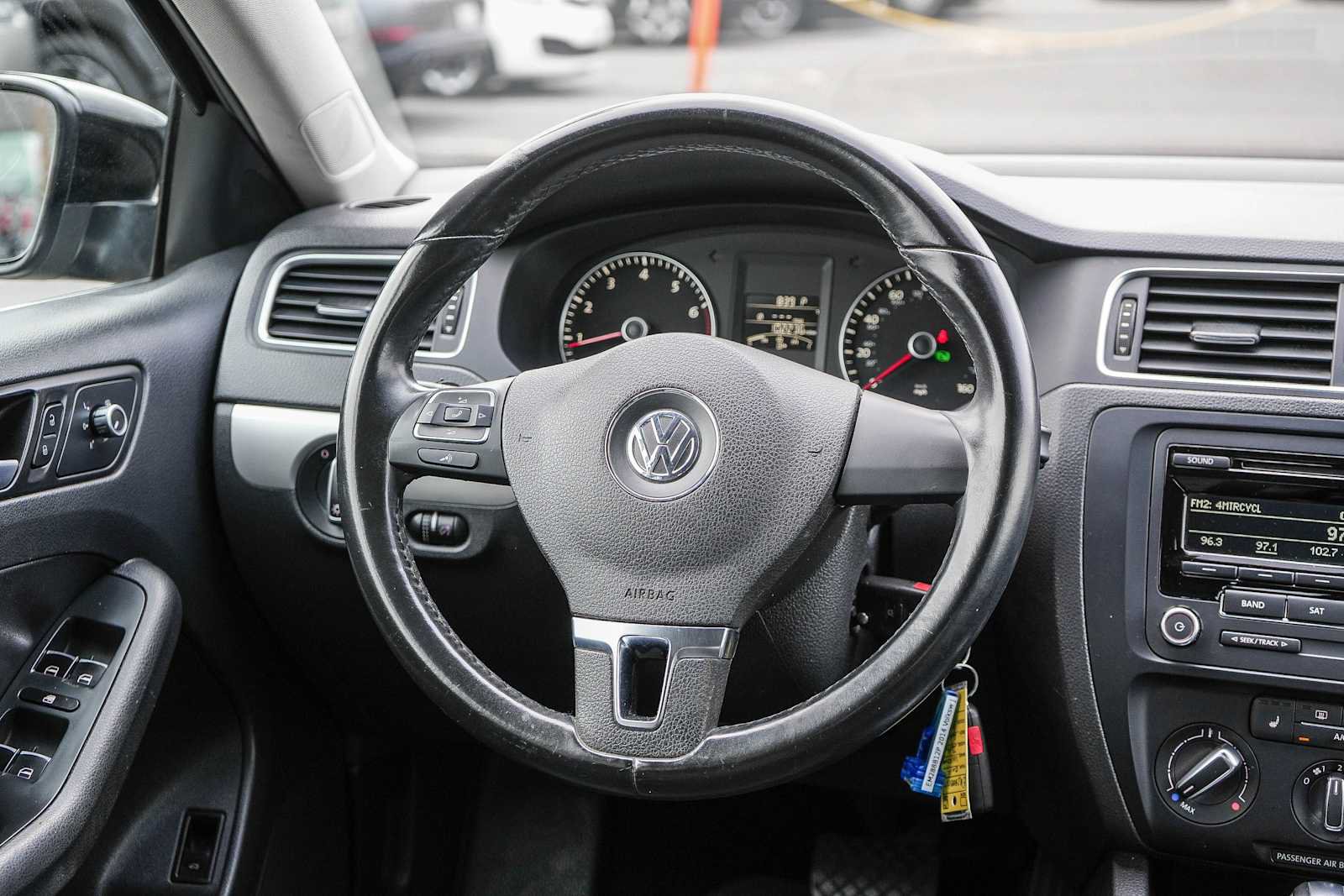 Used 2014 Volkswagen Jetta SE FWD image 18