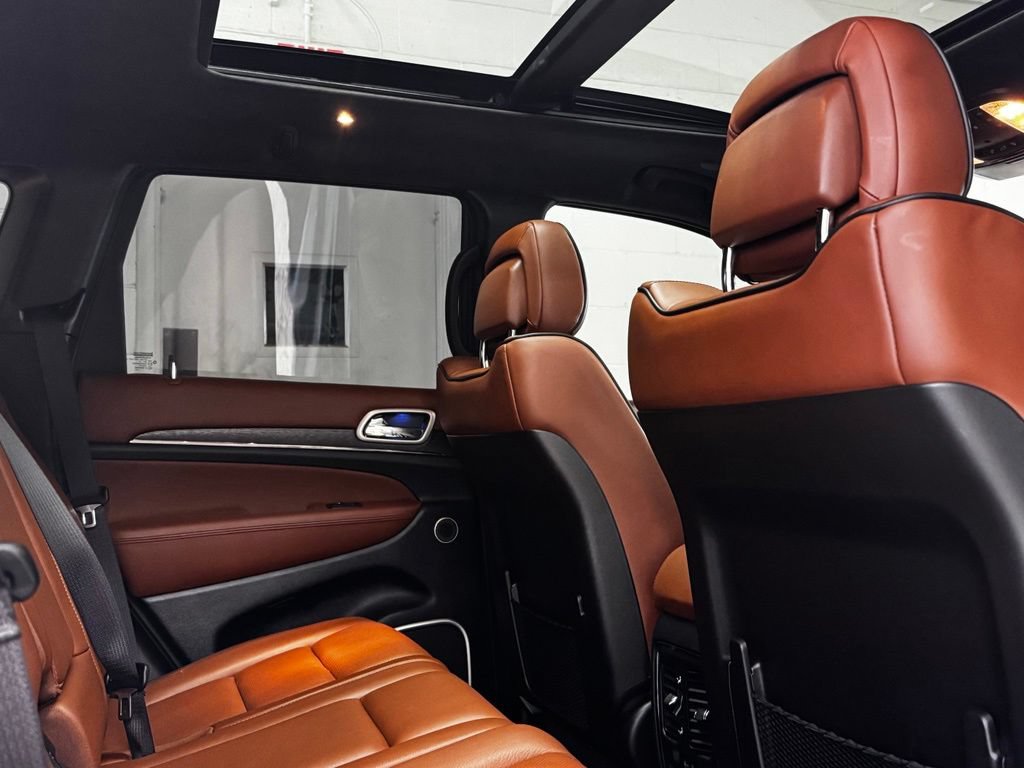 Certified 2021 Jeep Grand Cherokee Summit AWD/4WD image 8