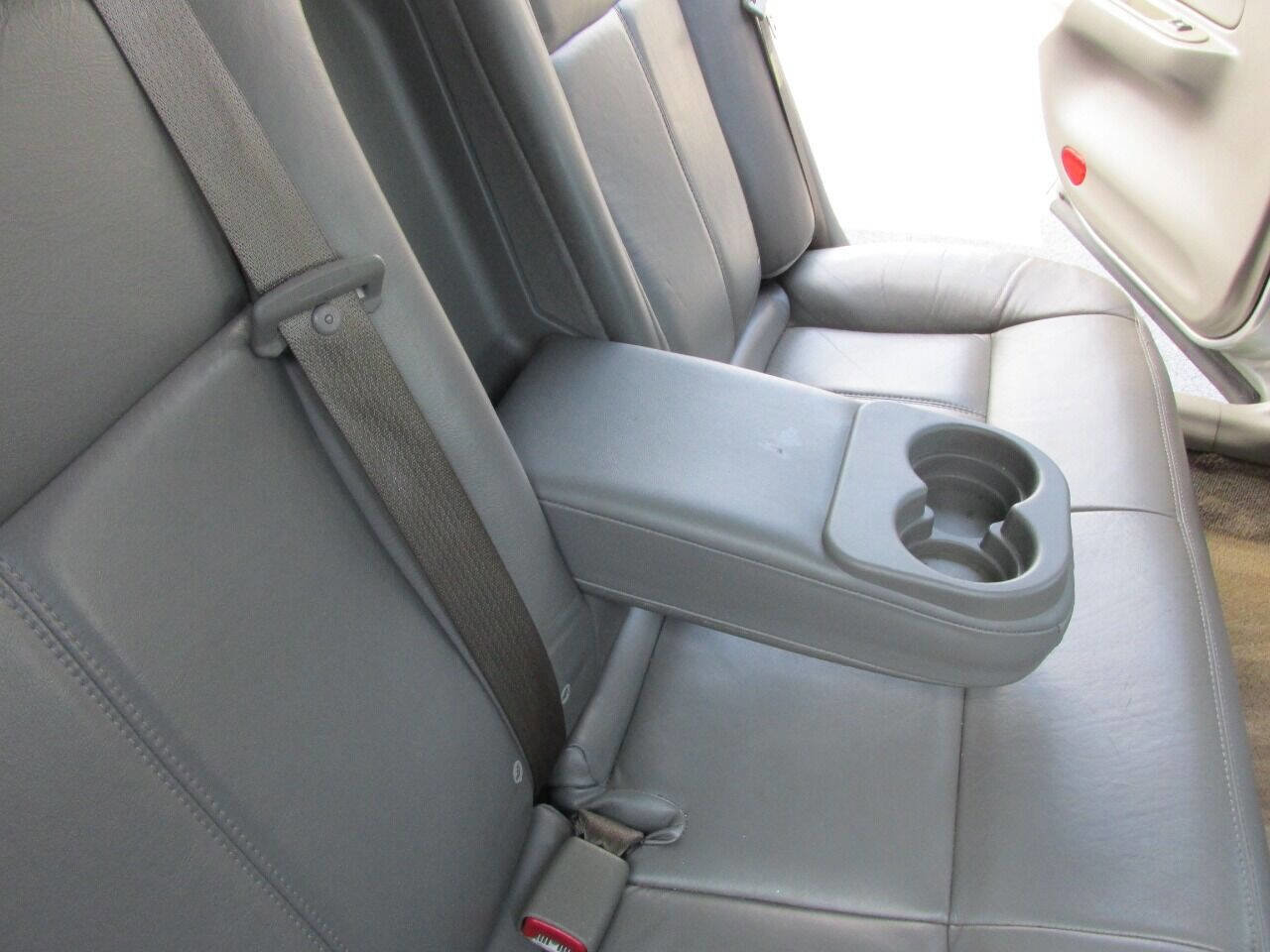 Used 2005 Chevrolet Impala SS w/ Sun And Sound Package image 11