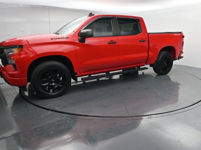 Used 2023 Chevrolet Silverado 1500 Custom w/ LPO, Dark Essentials Package AWD/4WD image 4