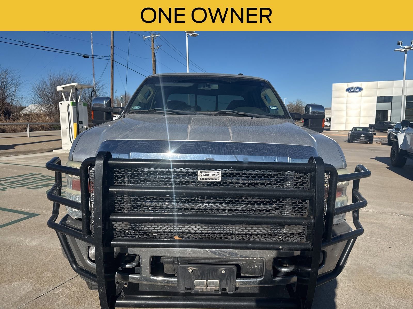 Used 2010 Ford F350 Lariat image 8