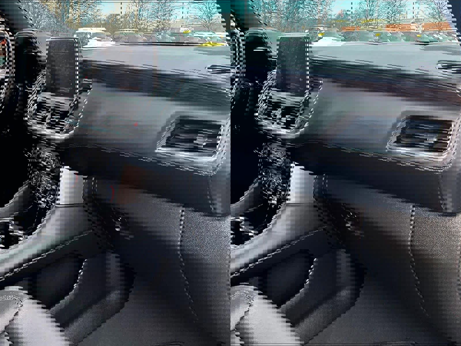 Used 2023 Chevrolet Tahoe LT w/ Luxury Package image 22