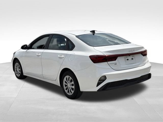 Used 2024 Kia Forte LX FWD image 6