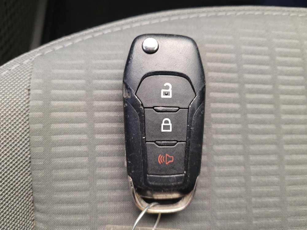 Used 2020 Ford Escape S image 32