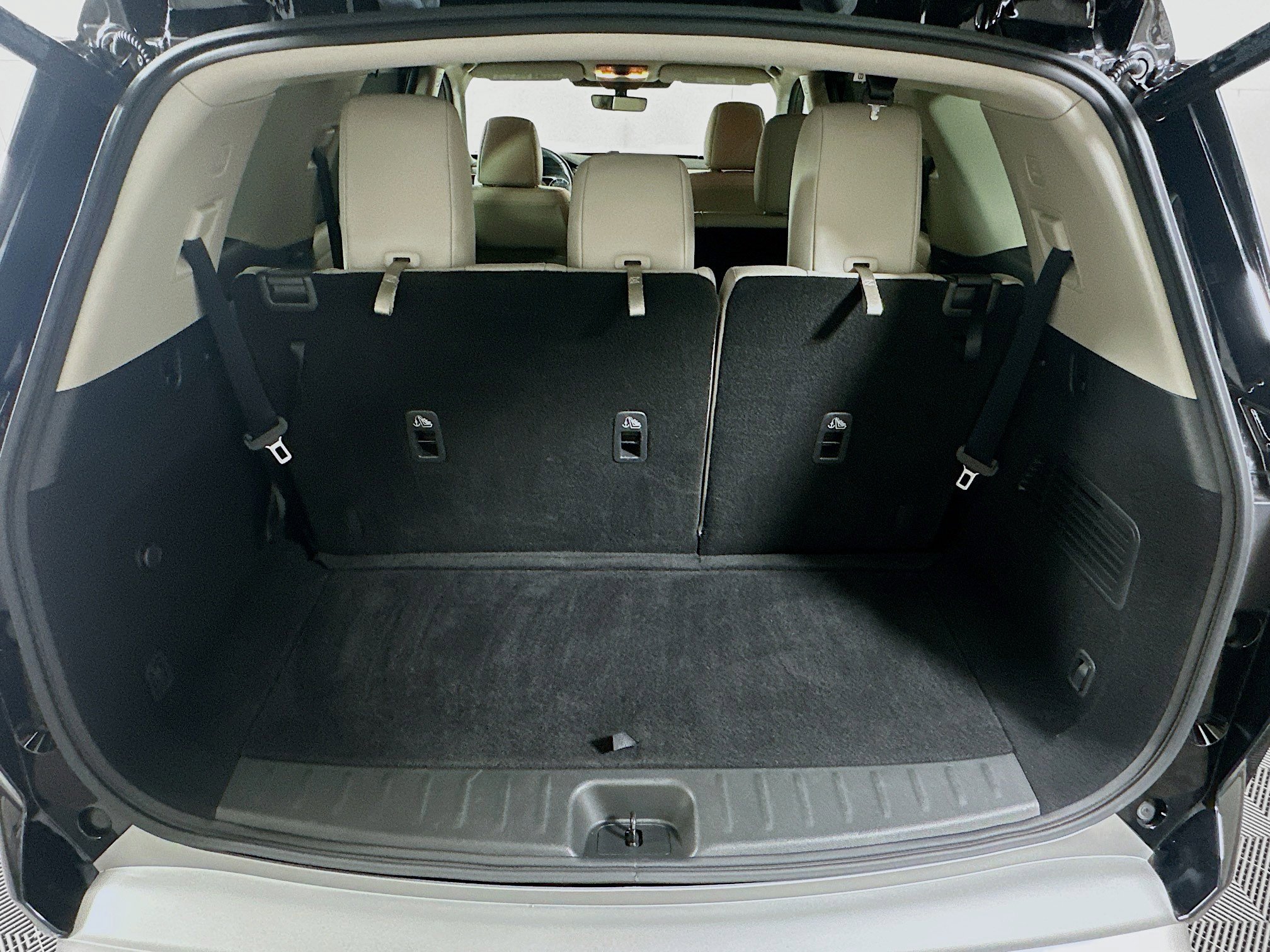 Used 2023 Nissan Pathfinder SL image 29