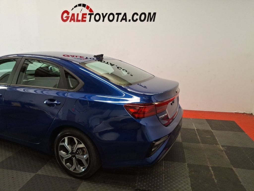 Used 2021 Kia Forte LXS FWD image 7