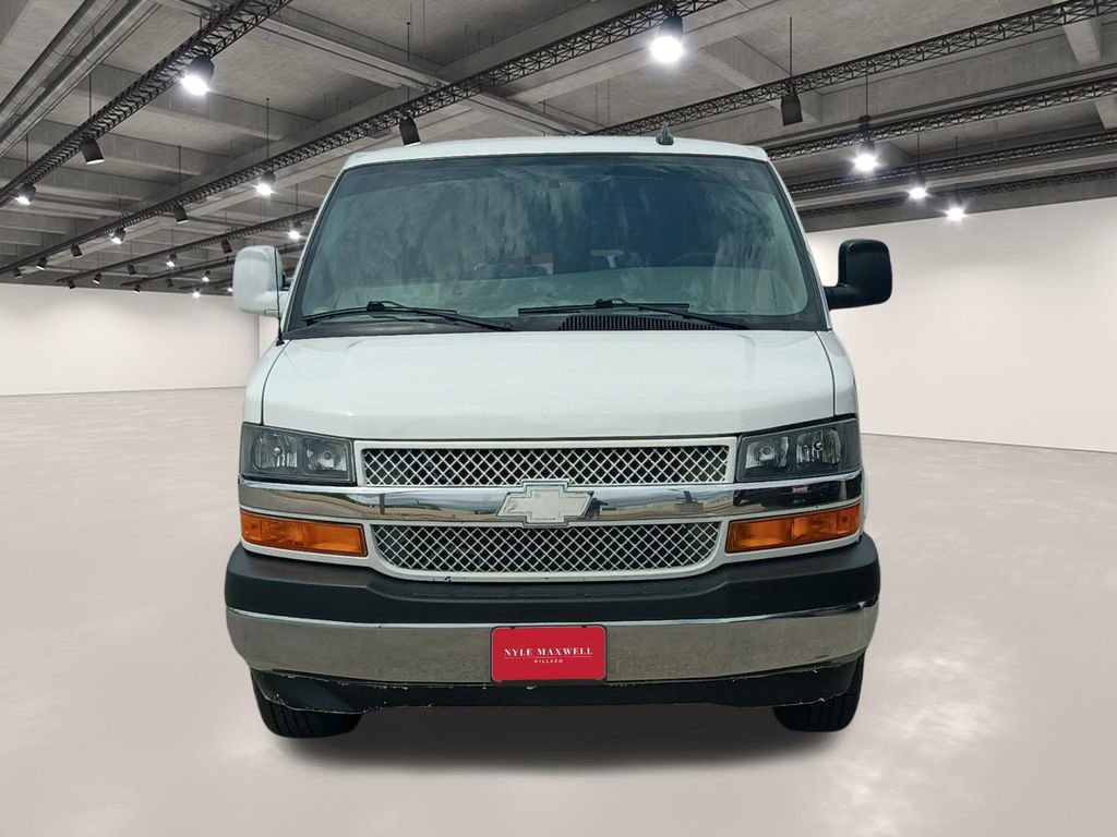 Used 2021 Chevrolet Express 2500 w/ Driver Convenience Package image 18