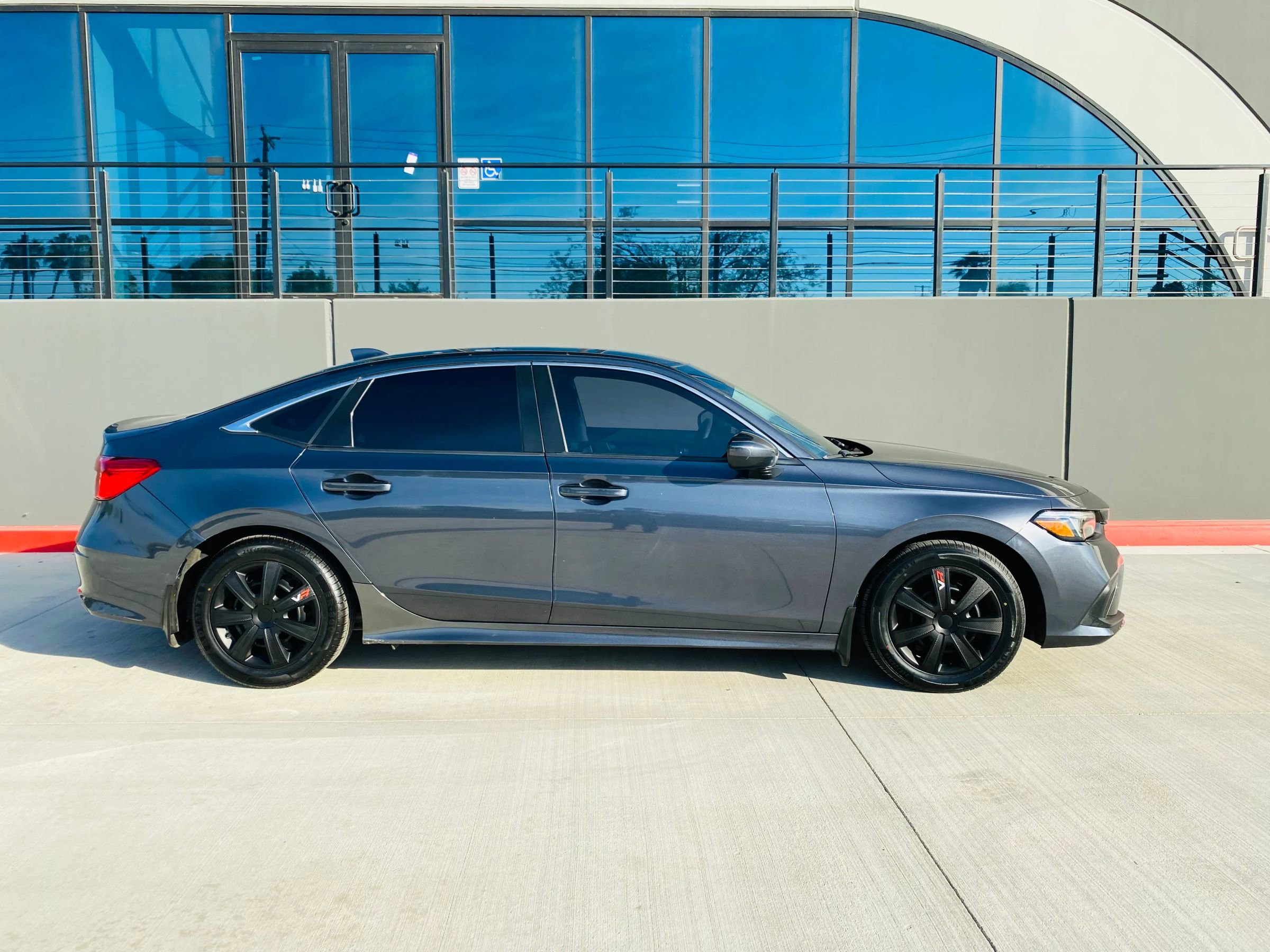 Used 2022 Honda Civic LX image 8