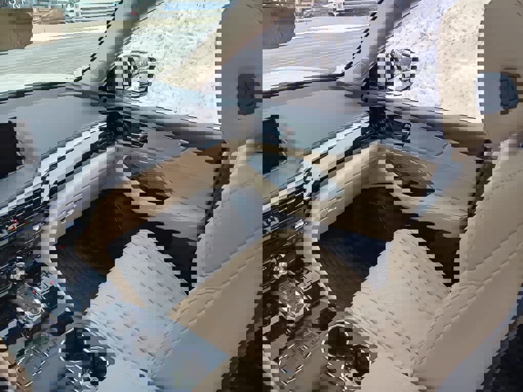 Certified 2023 Acura MDX SH-AWD w/ Technology Package image 11