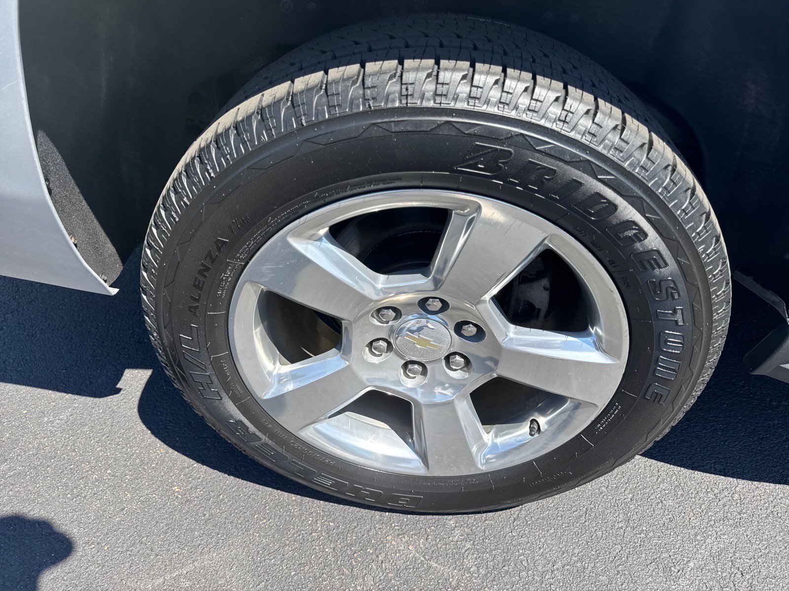 Used 2019 Chevrolet Suburban LT AWD/4WD image 5