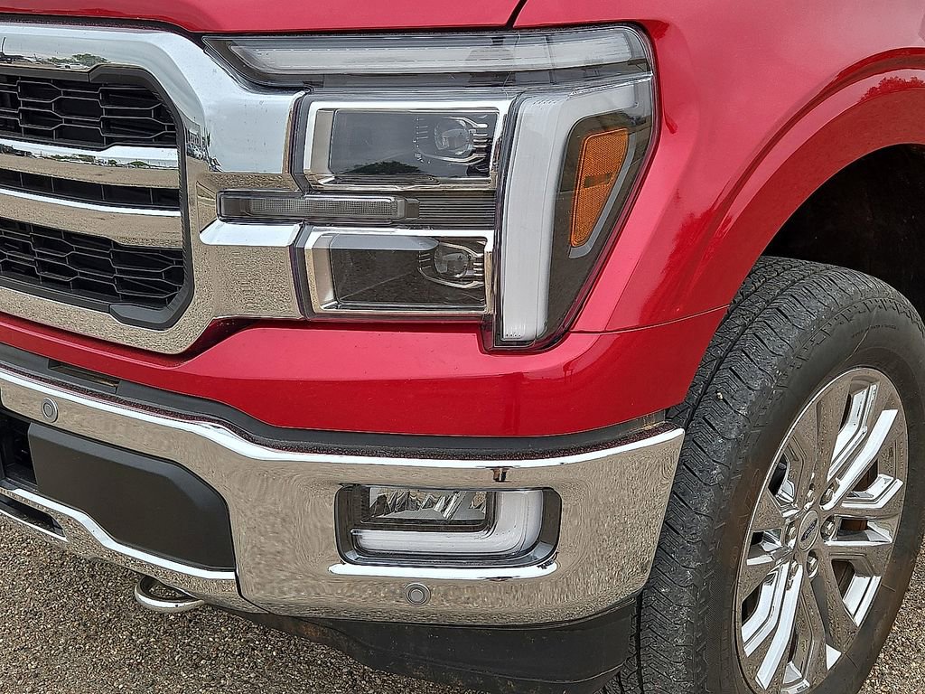 Used 2024 Ford F150 Lariat w/ FX4 Off-Road Package AWD/4WD image 9