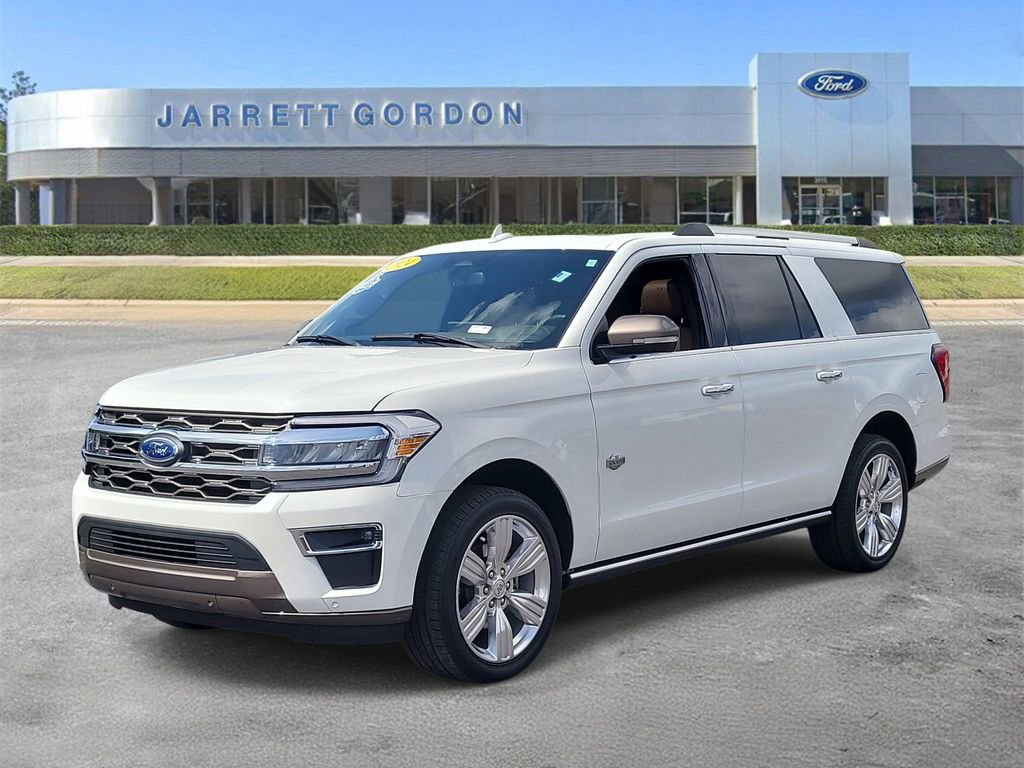 Used 2024 Ford Expedition Max King Ranch image 2