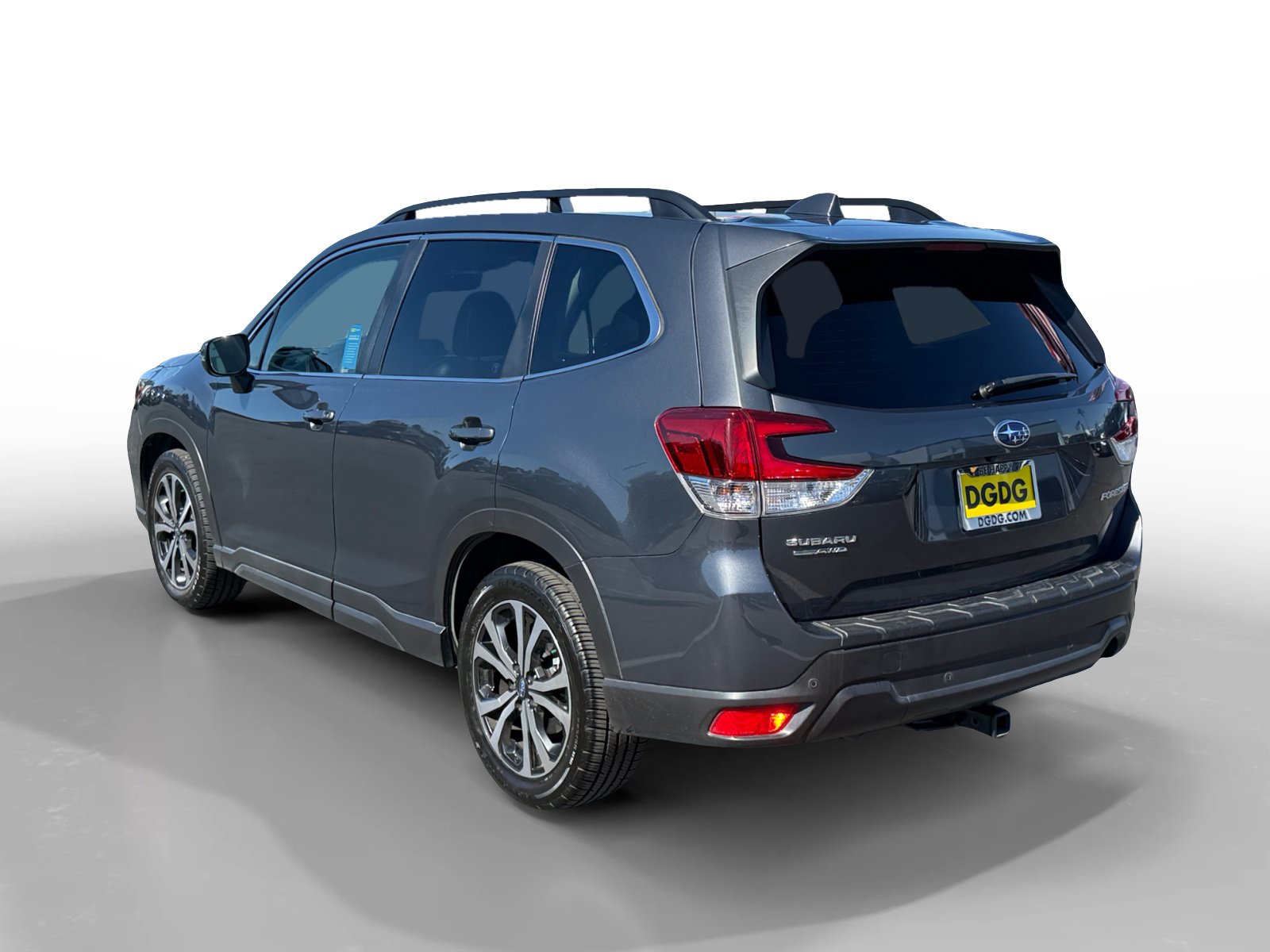 Used 2020 Subaru Forester Limited w/ Popular Package #3 AWD/4WD image 3