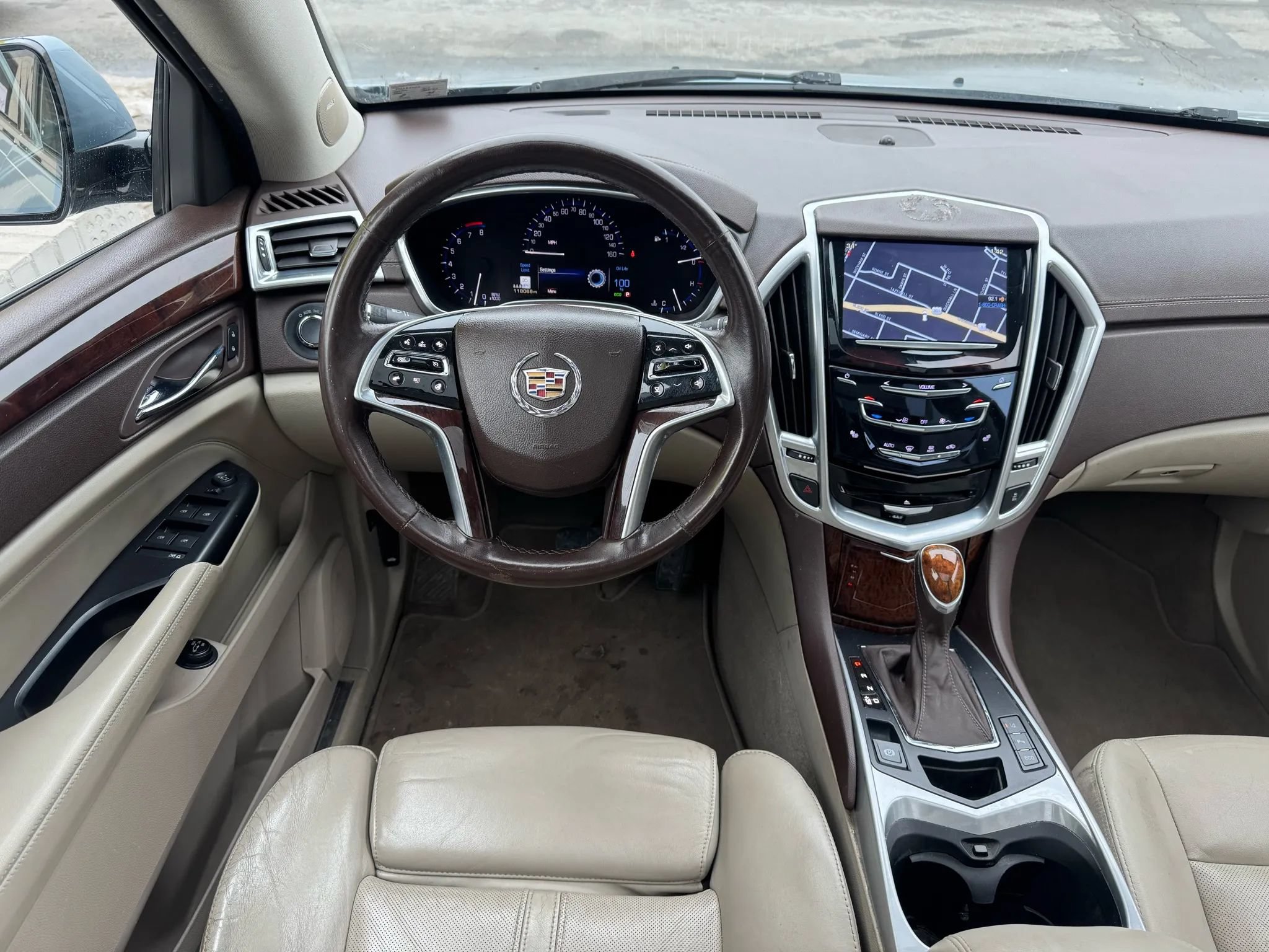 Used 2013 Cadillac SRX Luxury w/ Driver Awareness Package AWD/4WD image 25