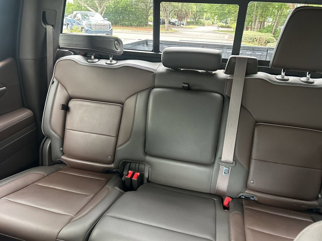 Used 2023 GMC Sierra 1500 Denali AWD/4WD image 11