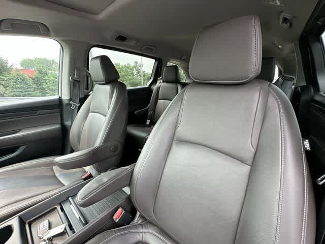 Used 2024 Honda Odyssey EX-L image 17