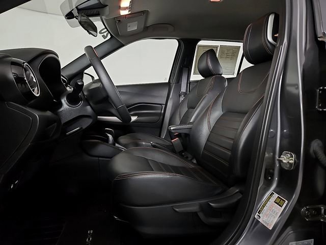 Used 2020 Nissan Kicks SR w/ SR Premium Package FWD image 13