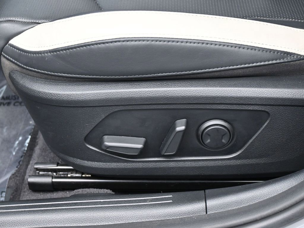 Used 2025 Kia K5 GT-Line image 12