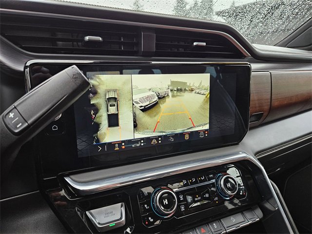 Used 2024 GMC Sierra 3500 Denali Ultimate image 30