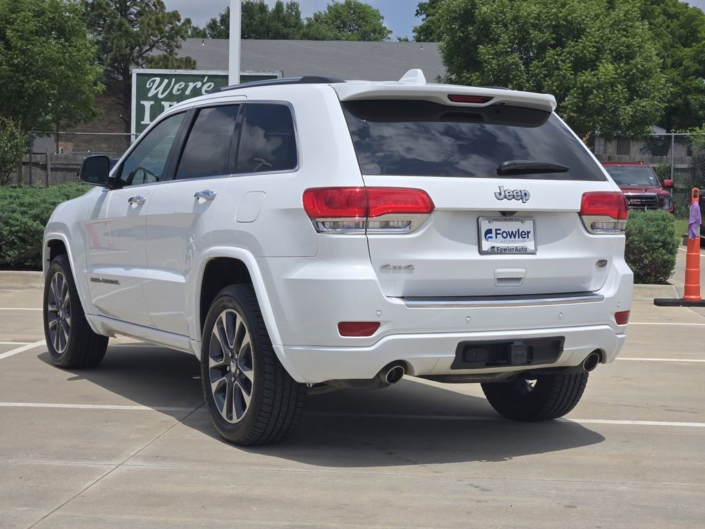 Used 2017 Jeep Grand Cherokee Overland AWD/4WD image 5