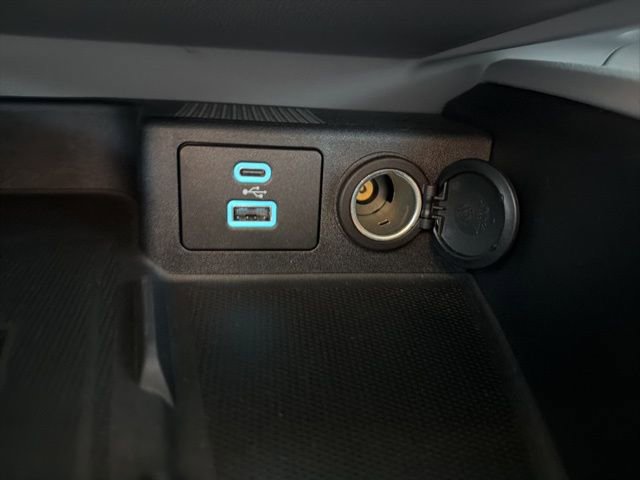 Certified 2023 Ford Escape Platinum w/ Premium Technology Package image 36