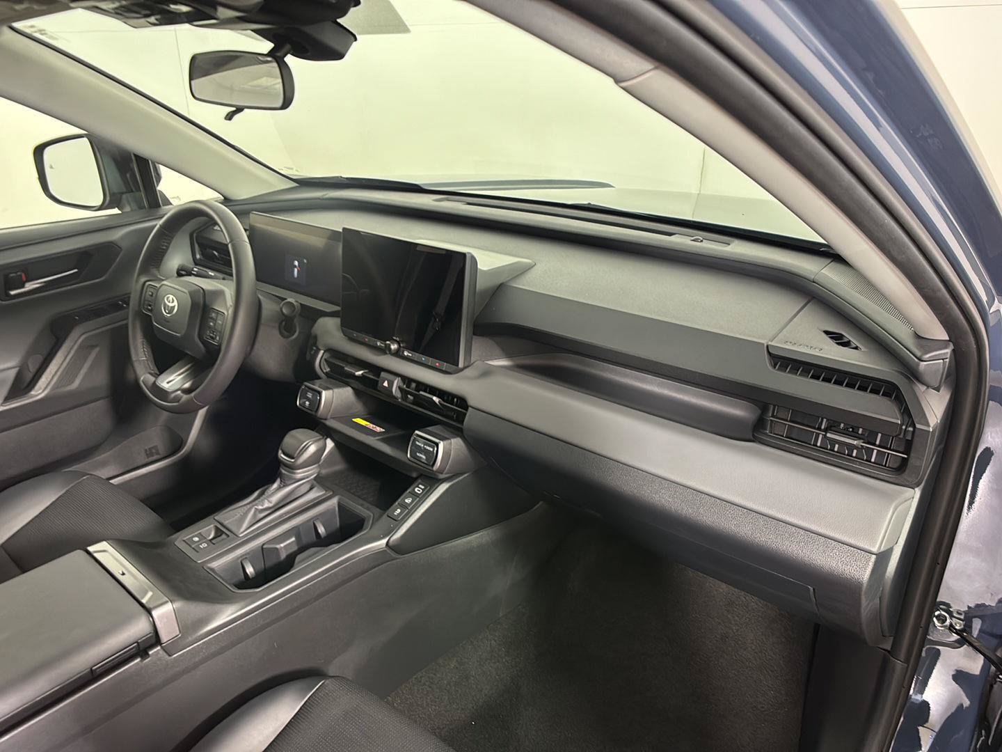 Used 2026 Toyota RAV4 XLE Premium AWD/4WD image 23