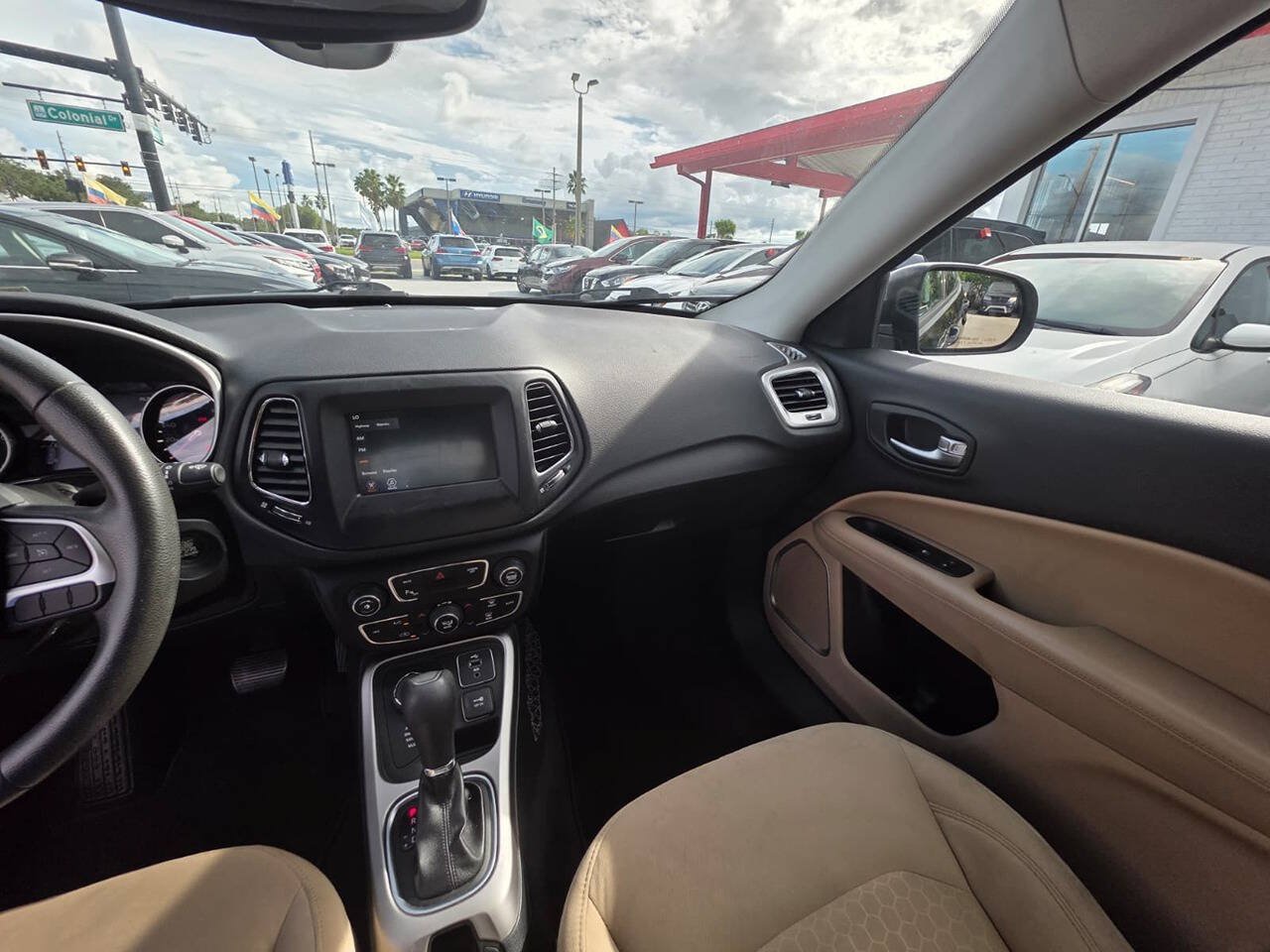 Used 2018 Jeep Compass Sport w/ Tech Group AWD/4WD image 13