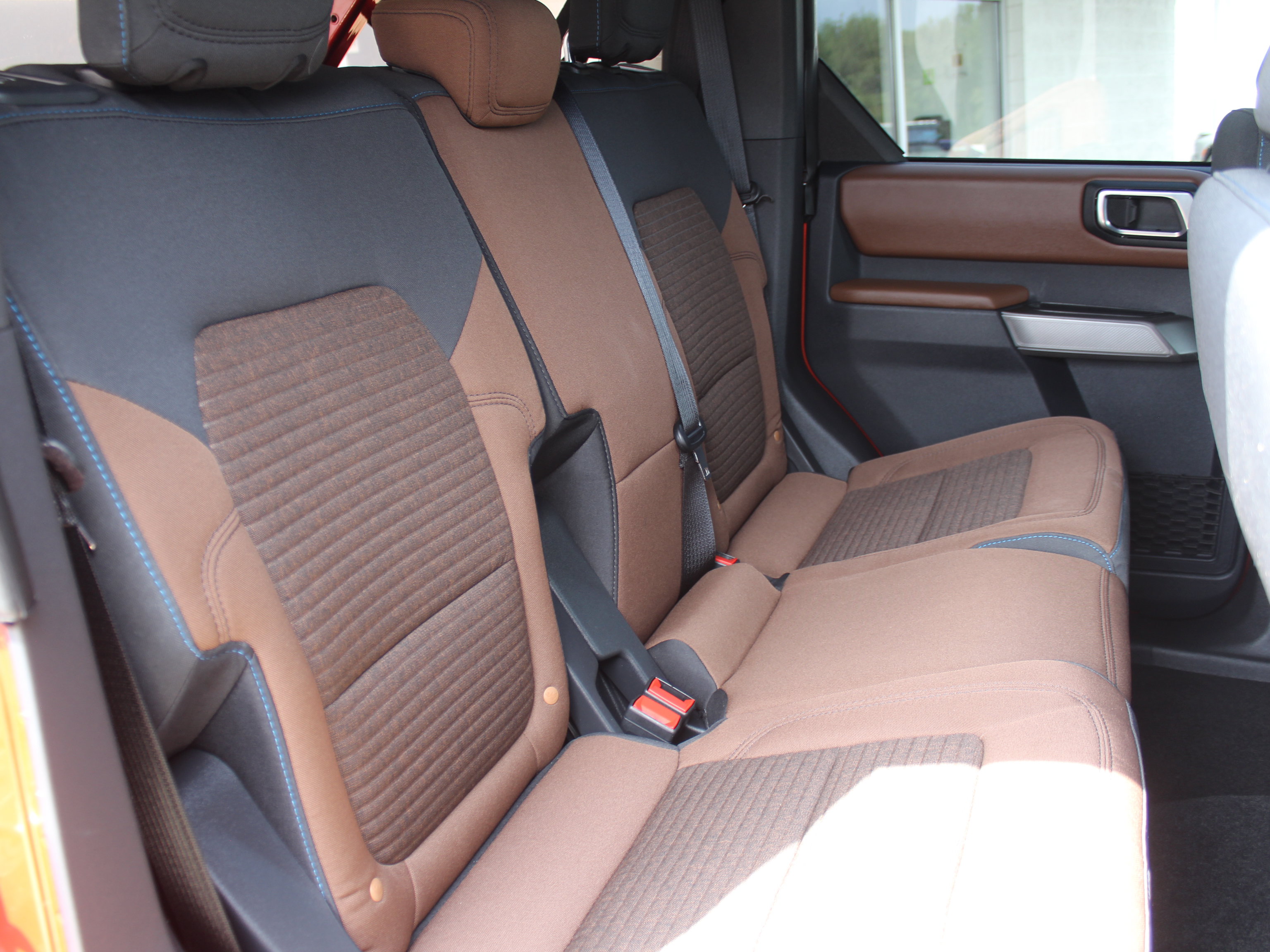Used 2023 Ford Bronco Outer Banks AWD/4WD image 26