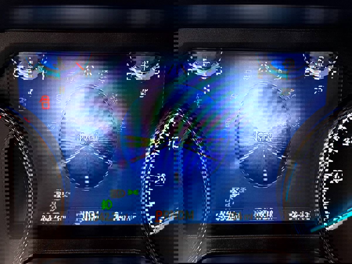 Used 2022 Ford F150 XLT w/ Equipment Group 302A High image 19