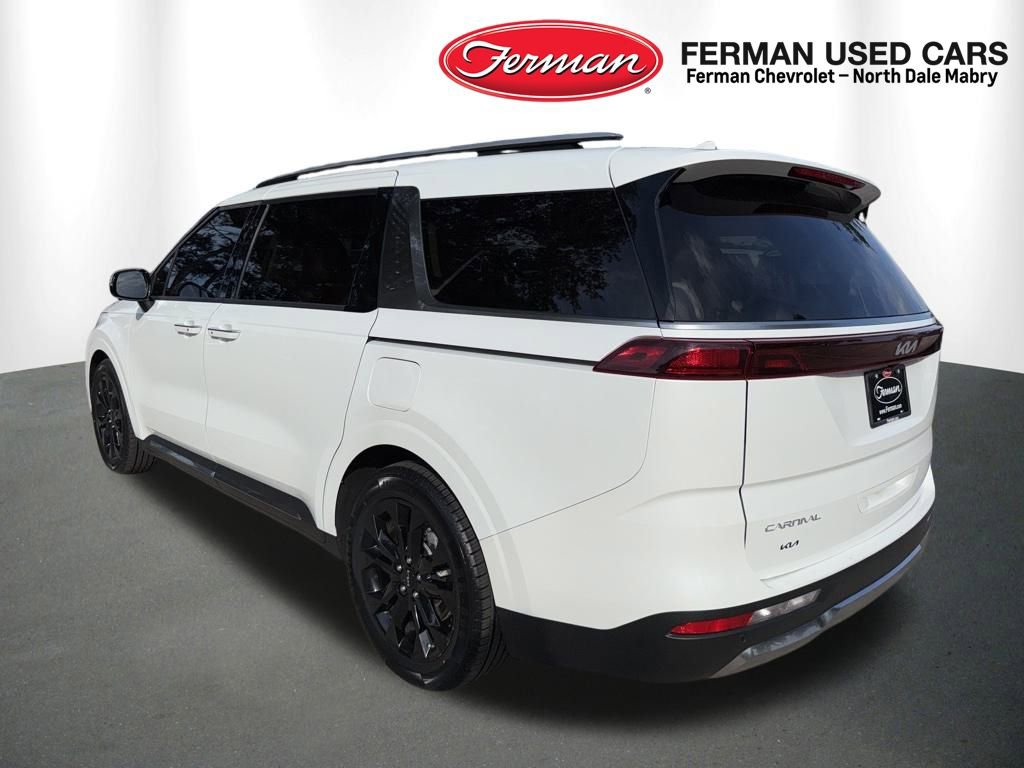 Used 2024 Kia Carnival SX image 12