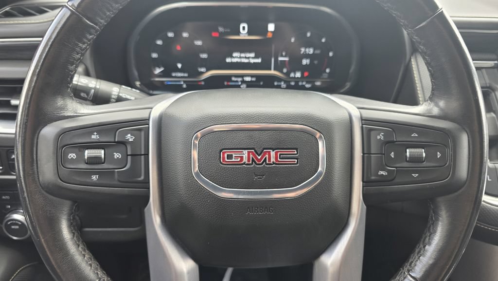Used 2023 GMC Yukon SLT AWD/4WD image 20