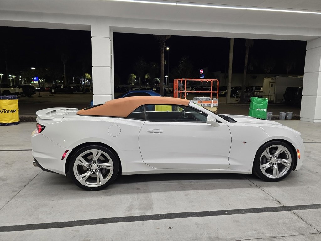 Used 2019 Chevrolet Camaro SS image 7