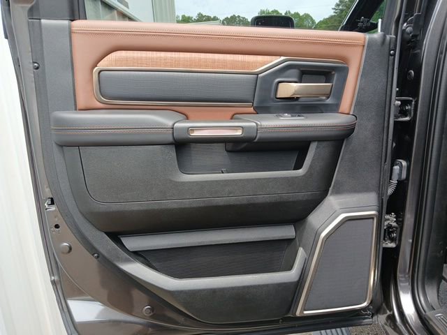 Used 2024 RAM 3500 Limited w/ Safety Group AWD/4WD image 27